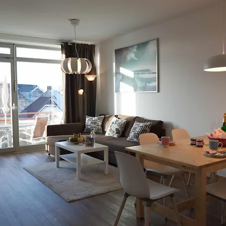 Inselblume 46 - In Mit Balkon Und Viel Licht Holiday home