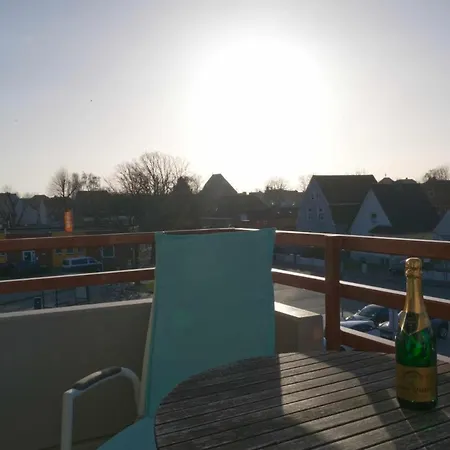 Inselblume 46 - In Mit Balkon Und Viel Licht Burg auf Fehmarn