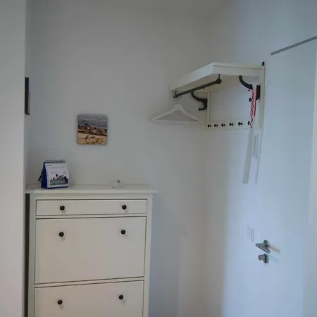 Inselblume 46 - In Mit Balkon Und Viel Licht Prázdninový dům *